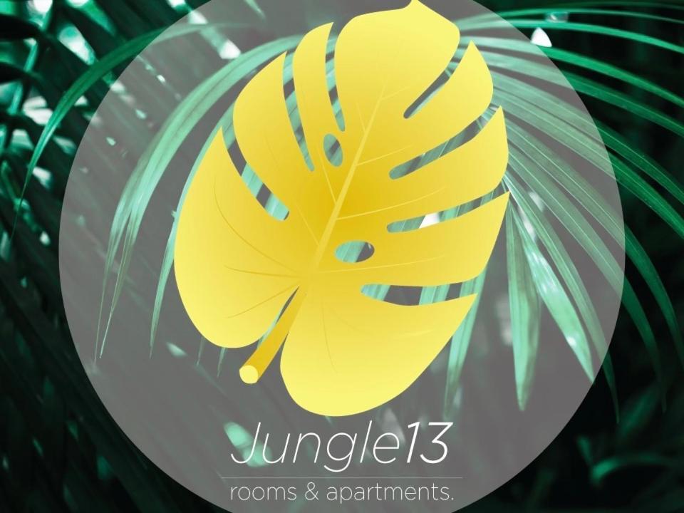 Jungle 13 - Room And Apartments Nápoles Exterior foto
